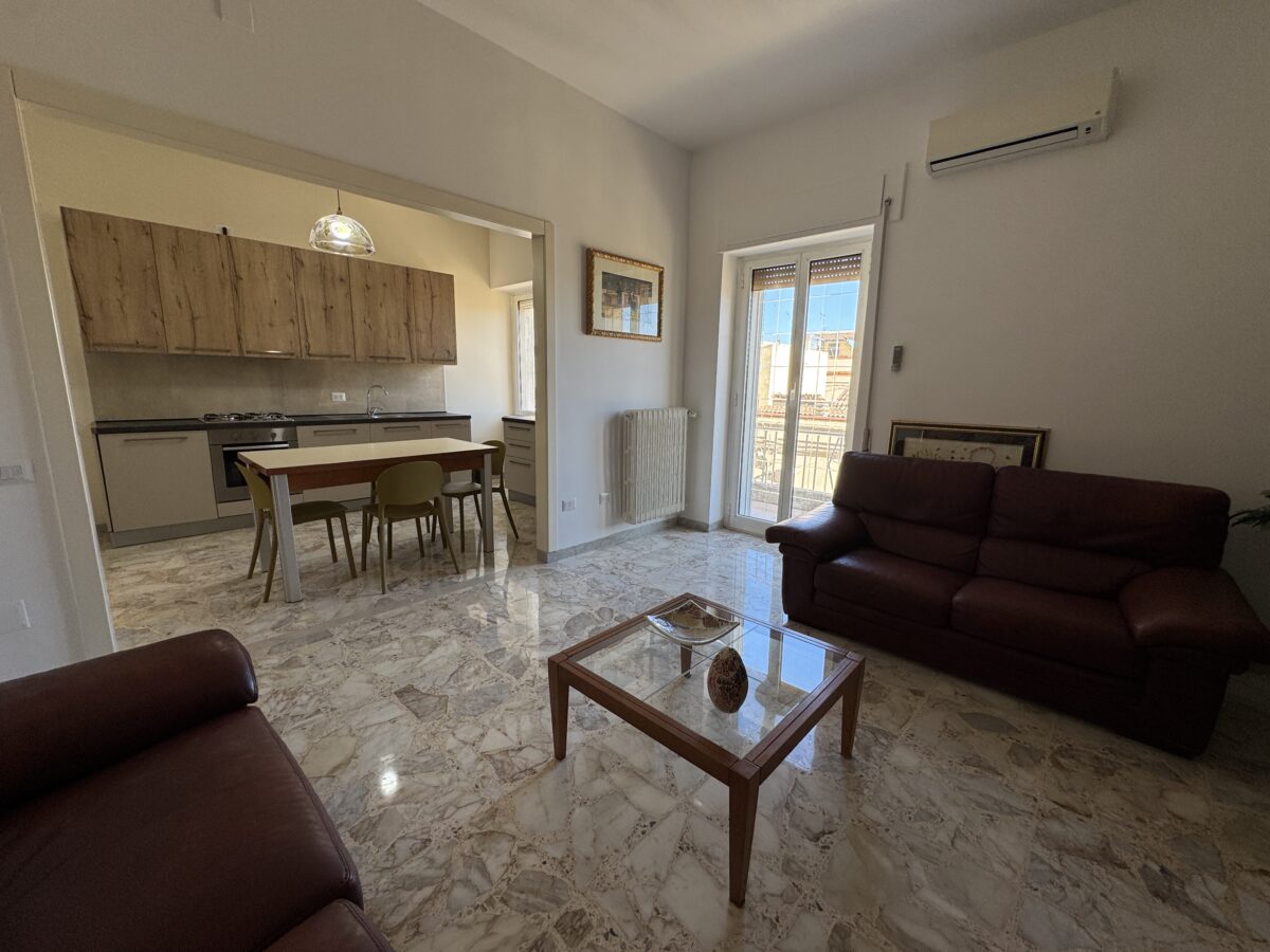 APPARTAMENTO IN AFFITTO – VIA SANTO STEFANO