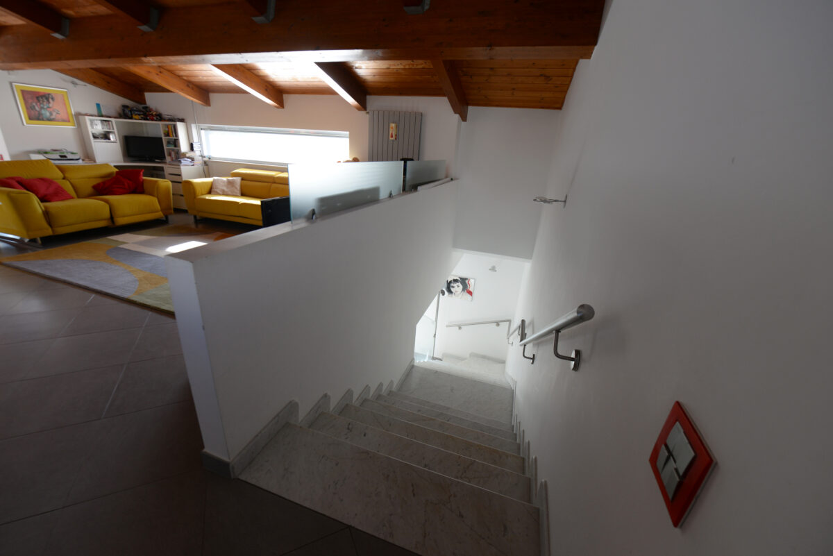 Elegante Duplex con Terrazzo Panoramico