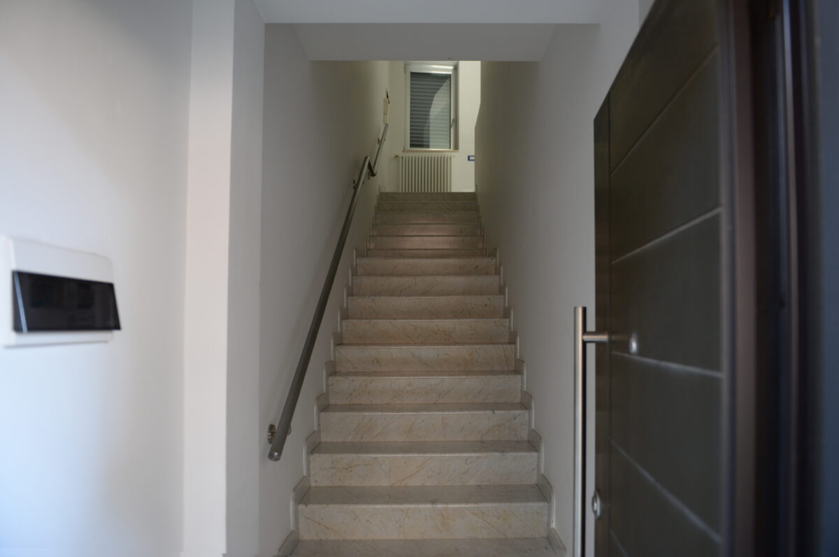 Elegante Duplex con Terrazzo Panoramico