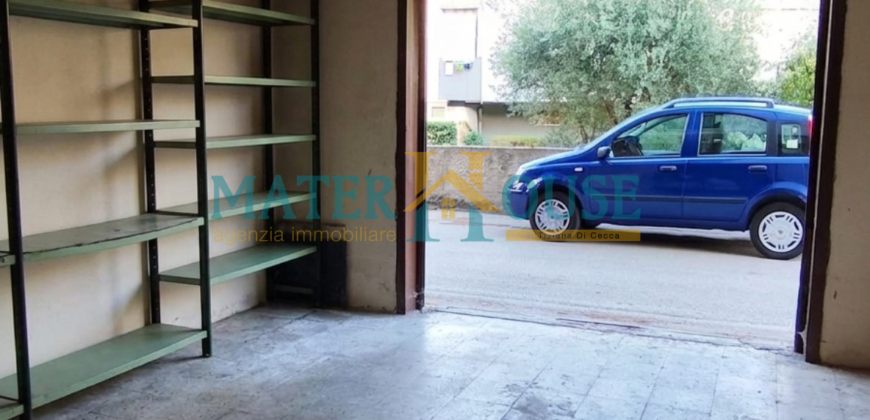 BOX AUTO IN ZONA CENTRO – VIA TIMMARI